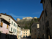 Vista del Castello di San Leo dalla mostra di Mascella Gilberto